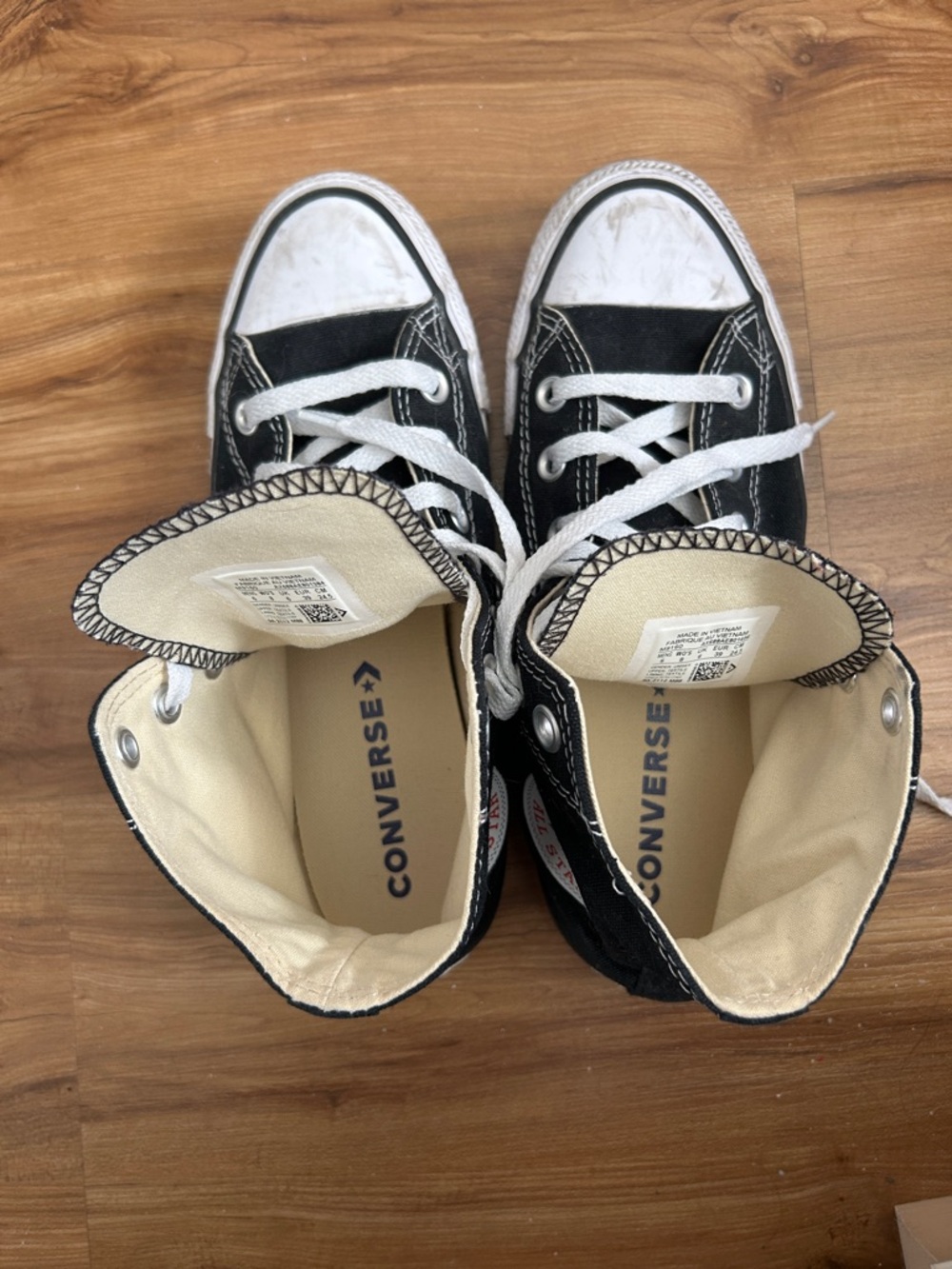 Converse Chuck Taylor All Star High Tops - US M6/W8 - Picture 5 of 7